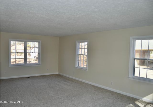 205 Pinewood Drive, Goldsboro, NC 27534