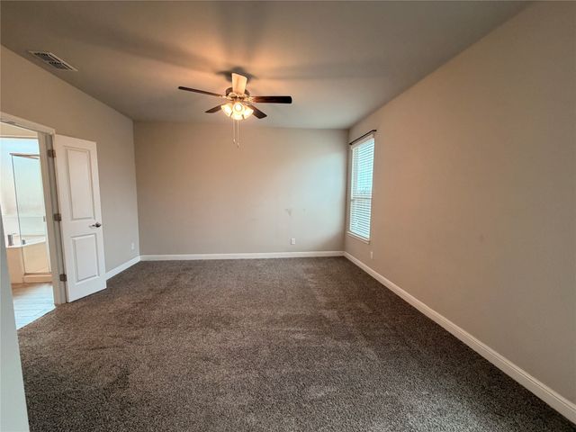 209 Irish Moss Drive, Fort Worth, TX 76052