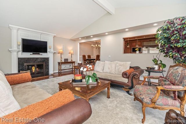 6595 Edith Court, Troy, MI 48085