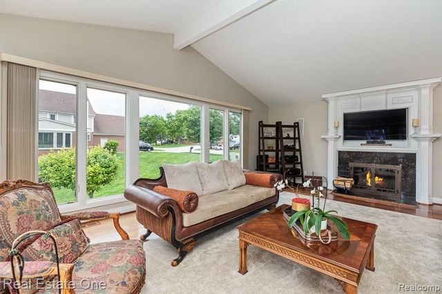 6595 Edith Court, Troy, MI 48085