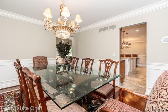 6595 Edith Court, Troy, MI 48085