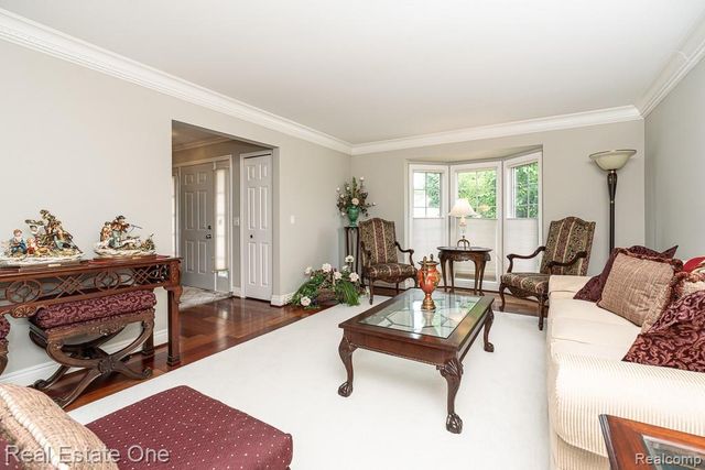 6595 Edith Court, Troy, MI 48085
