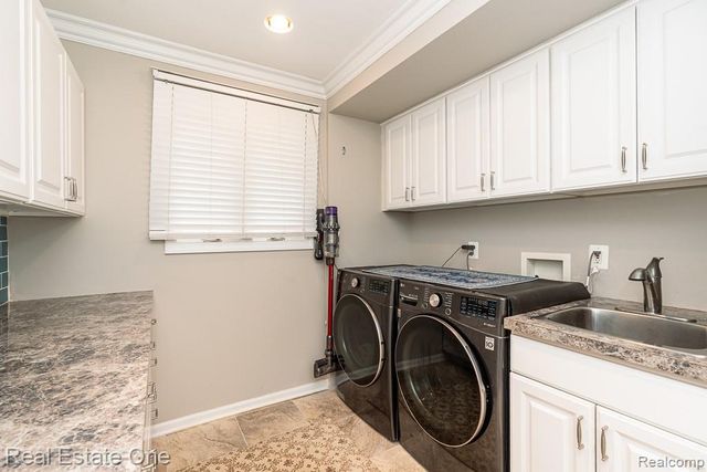 6595 Edith Court, Troy, MI 48085