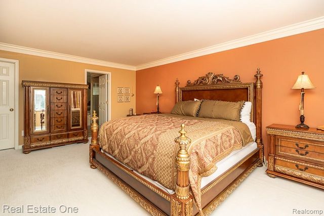 6595 Edith Court, Troy, MI 48085