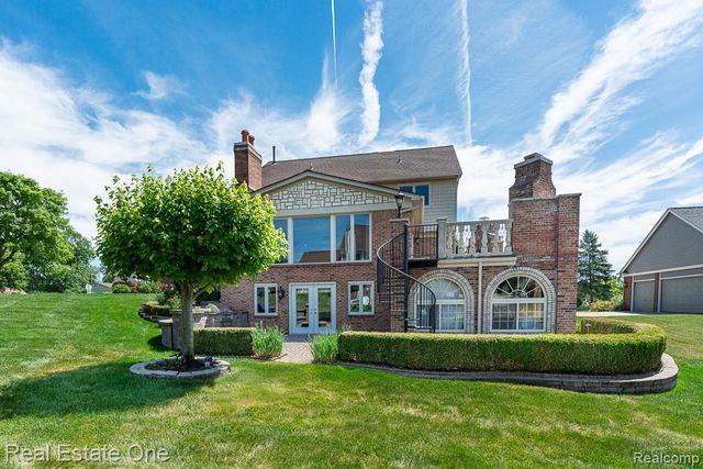 6595 Edith Court, Troy, MI 48085