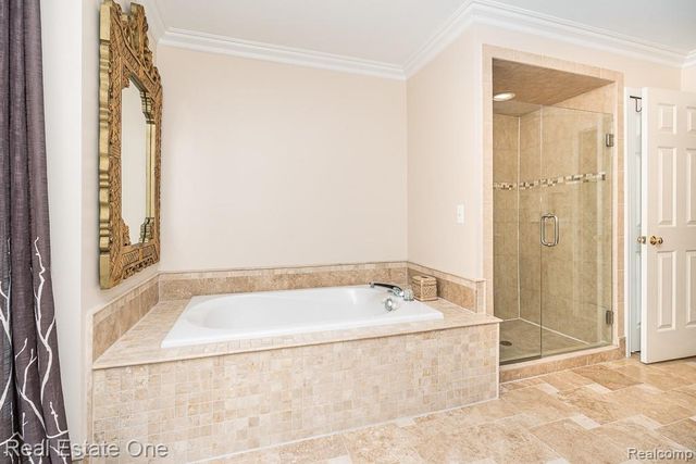 6595 Edith Court, Troy, MI 48085
