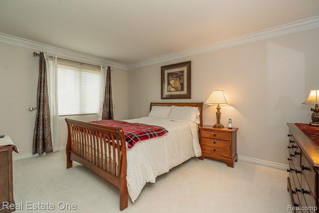 6595 Edith Court, Troy, MI 48085