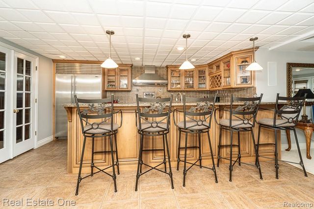 6595 Edith Court, Troy, MI 48085