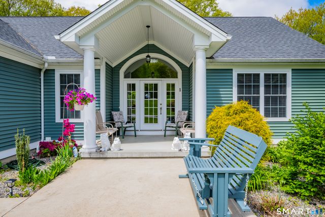 1 Bigwood Lane, Burlington, CT 06013
