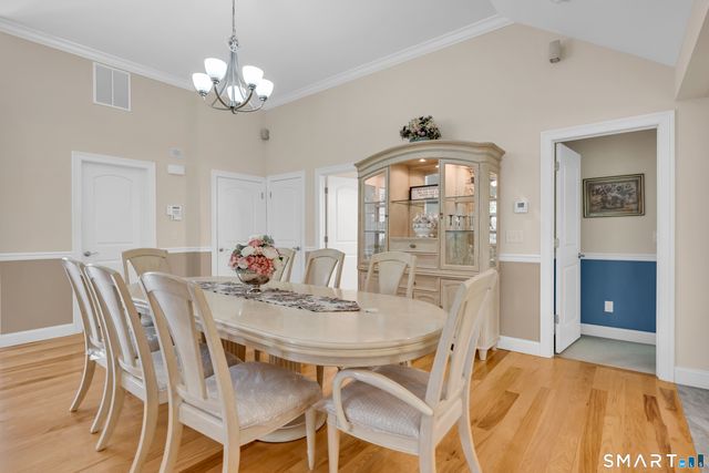 1 Bigwood Lane, Burlington, CT 06013