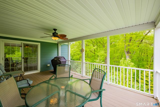 1 Bigwood Lane, Burlington, CT 06013