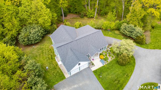 1 Bigwood Lane, Burlington, CT 06013