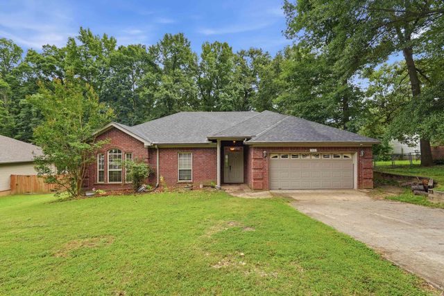 3013 W Greenbrier, Benton, AR 72015