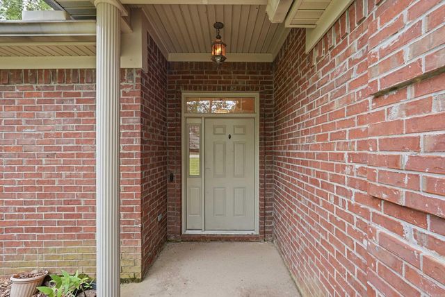 3013 W Greenbrier, Benton, AR 72015