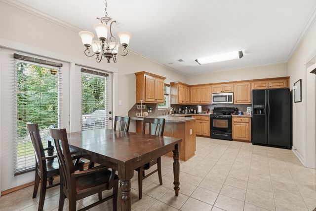 3013 W Greenbrier, Benton, AR 72015