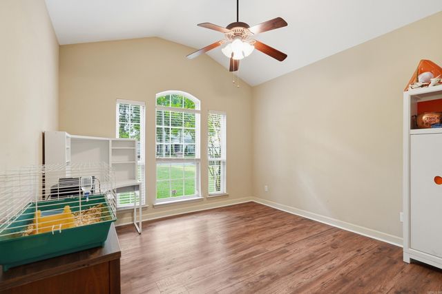 3013 W Greenbrier, Benton, AR 72015