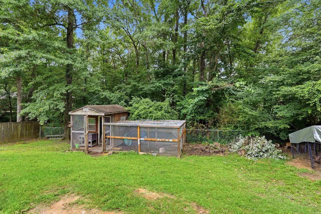 3013 W Greenbrier, Benton, AR 72015