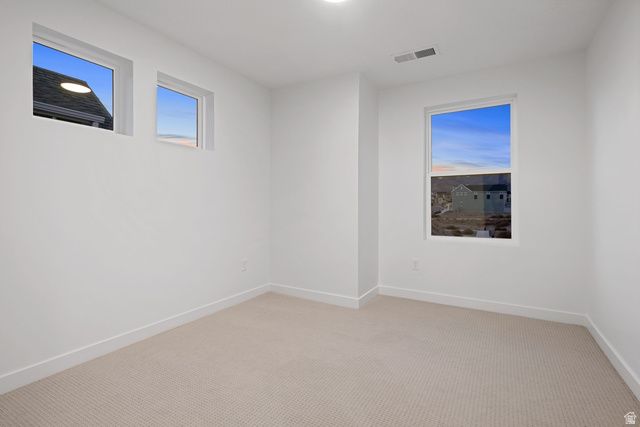 6984 W LAKE AVE, South Jordan, UT 84009