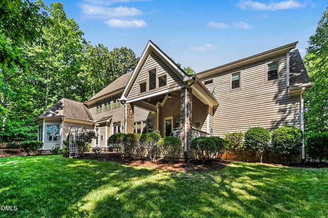 90110 Hoey, Chapel Hill, NC 27517