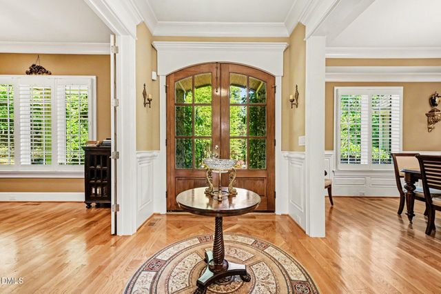 90110 Hoey, Chapel Hill, NC 27517