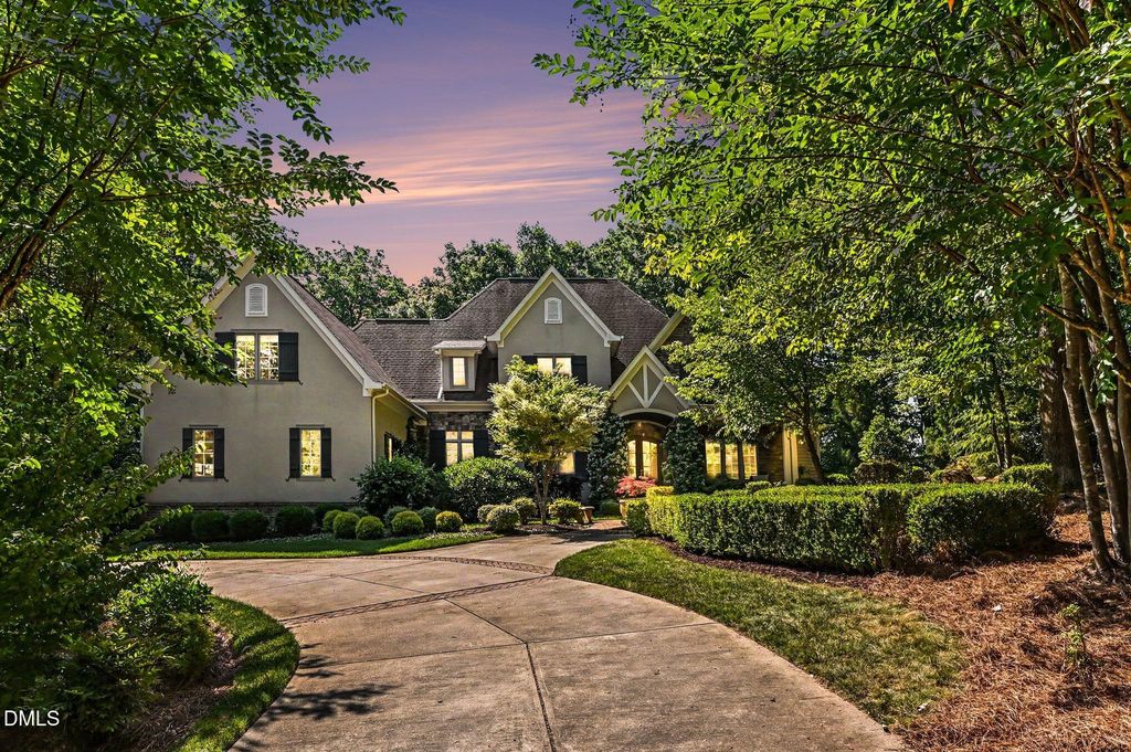 90110 Hoey, Chapel Hill, NC 27517