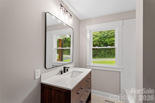 3533 Amity Hill Road, Statesville, NC 28677