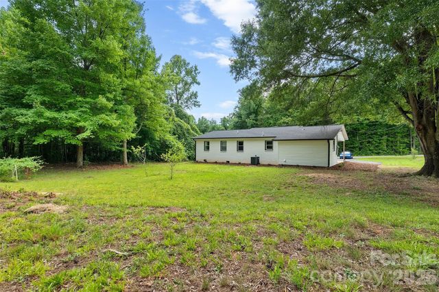 3533 Amity Hill Road, Statesville, NC 28677