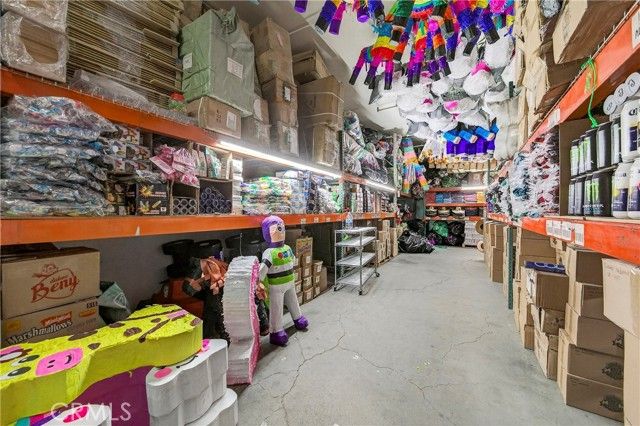 749 E 15th, Los Angeles, CA 90021