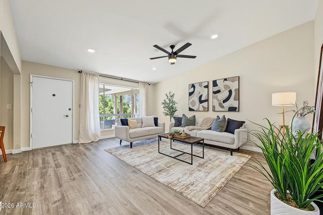 5226 N 20TH Street C10, Phoenix, AZ 85016