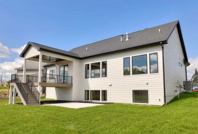 8109 Buckley Street, Johnston, IA 50131