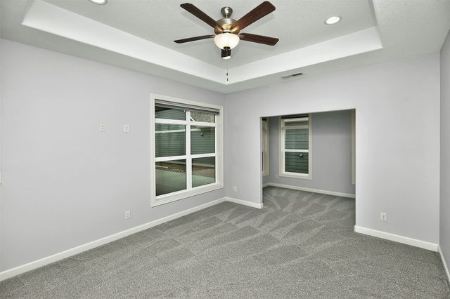 17492 Madison Drive, Clive, IA 50325