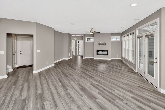 17492 Madison Drive, Clive, IA 50325