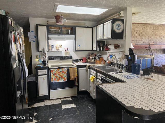 9912 SAGE TREE Court, Jacksonville, FL 32257