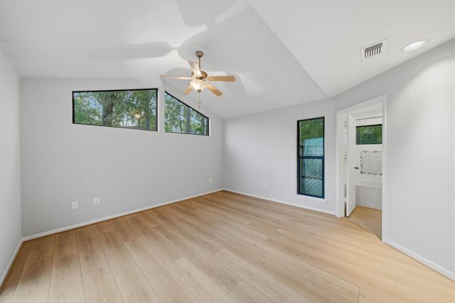 25 N Mossrock Road, The Woodlands, TX 77380