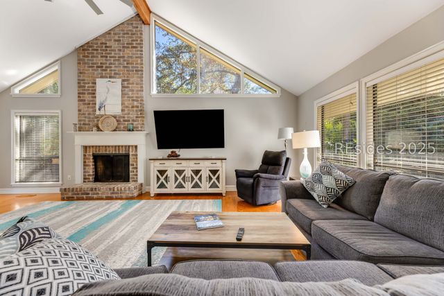 82 Club Course Dr, Hilton Head Island, SC 29928