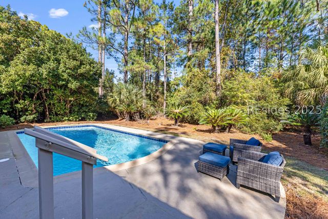 82 Club Course Dr, Hilton Head Island, SC 29928