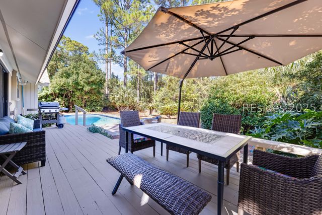 82 Club Course Dr, Hilton Head Island, SC 29928