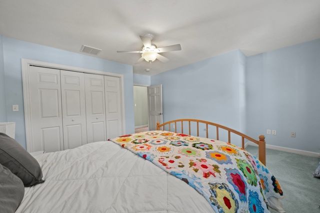 11 Pilgrim Rd, Woburn, MA 01801
