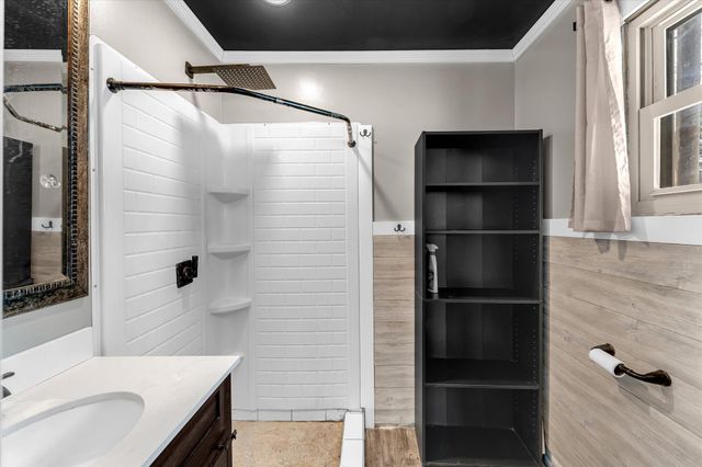 7899 120th Avenue, Olive Twp, MI 49424