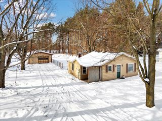 7899 120th Avenue, Olive Twp, MI 49424