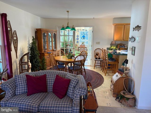 211 POPLAR ST, Delmar, MD 21875