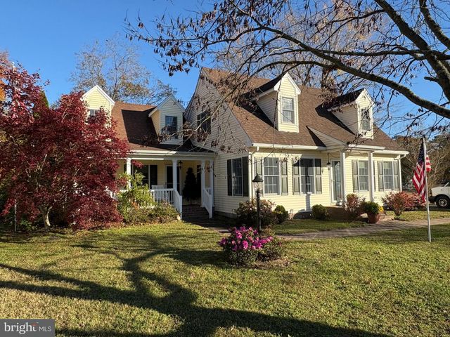 211 POPLAR ST, Delmar, MD 21875