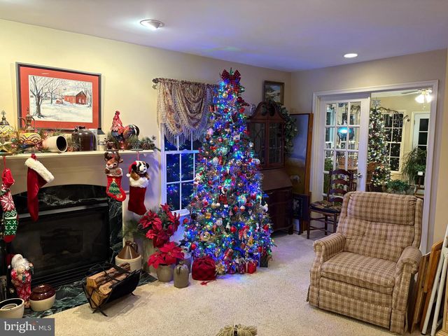 211 POPLAR ST, Delmar, MD 21875