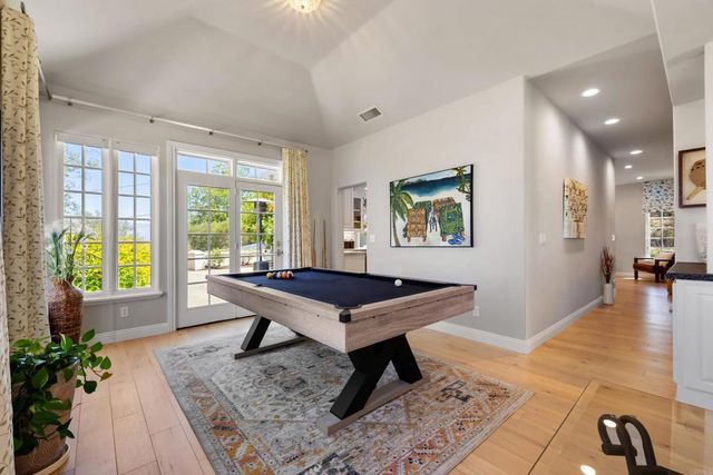 28475 Cerveza Court, Escondido, CA 92026