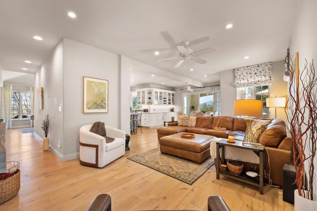 28475 Cerveza Court, Escondido, CA 92026