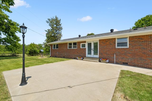 2586 Highway 48, Clarksville, TN 37040