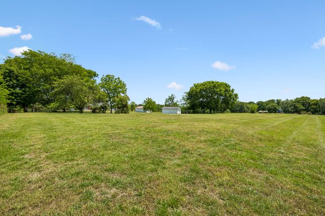 2586 Highway 48, Clarksville, TN 37040