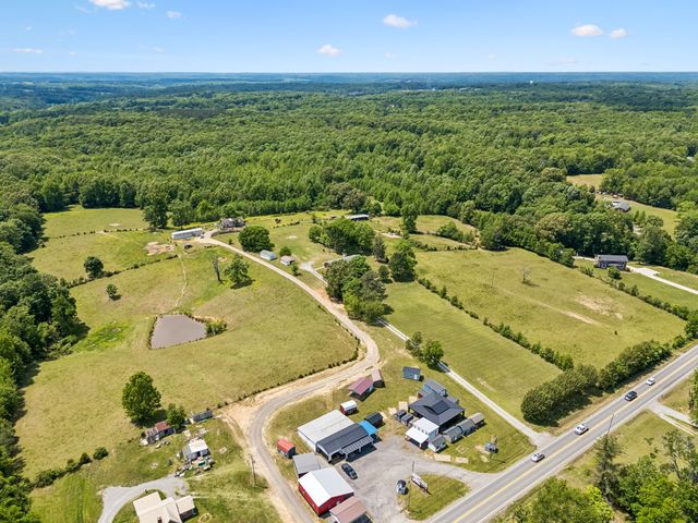 2586 Highway 48, Clarksville, TN 37040