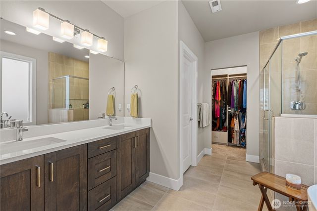 11007 71st Avenue Ct E, Puyallup, WA 98373