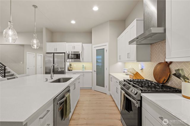 11007 71st Avenue Ct E, Puyallup, WA 98373